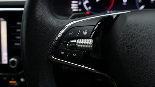 Used Skoda Superb 2023 for sale - 76240038: Photo 23