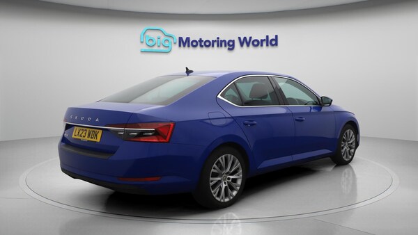 Used Skoda Superb 2023 for sale - 76240038: Photo 8