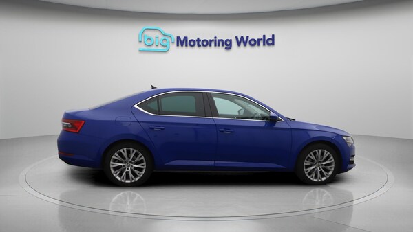 Used Skoda Superb 2023 for sale - 76240038: Photo 9