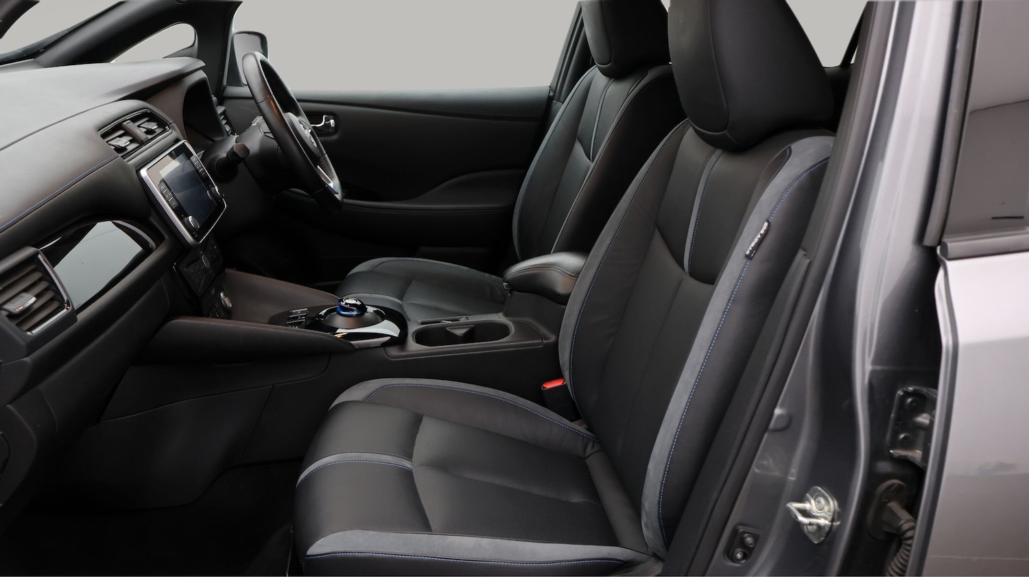 Used Nissan Leaf 2022 for sale - 77602080: Photo 14