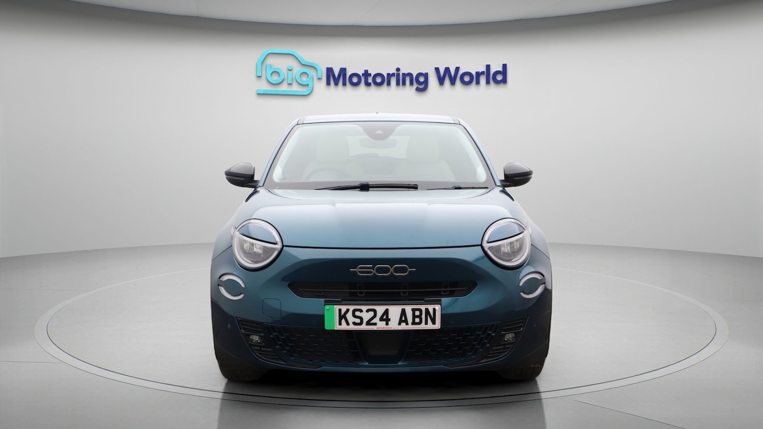 Used Fiat 600e 2024 for sale - 77730094: Photo 2