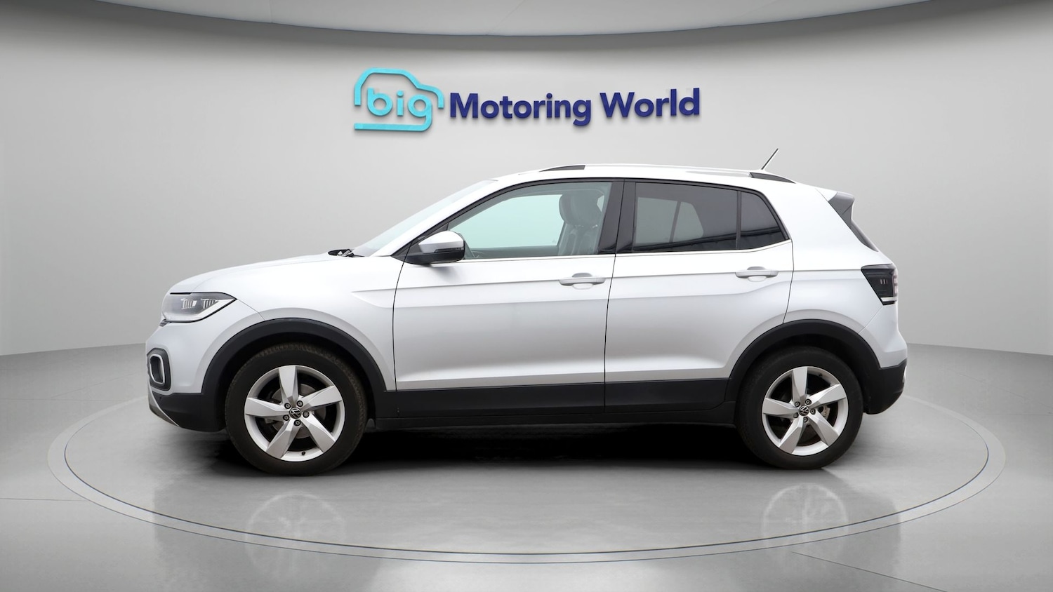 Used Volkswagen T-Cross 2023 for sale - 77622805: Photo 4