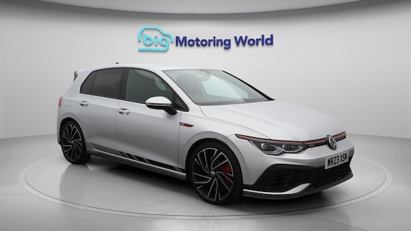 Used Volkswagen Golf 2023 for sale - 74989591: Photo 2
