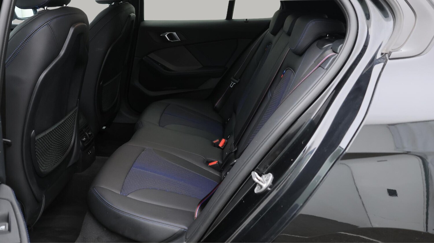 Used BMW 1 Series 2024 for sale - 76528096: Photo 17