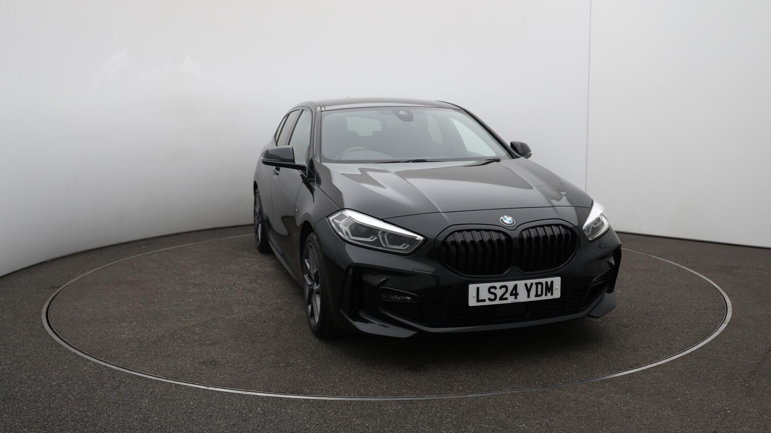 Used BMW 1 Series 2024 for sale - 76528096: Photo 43