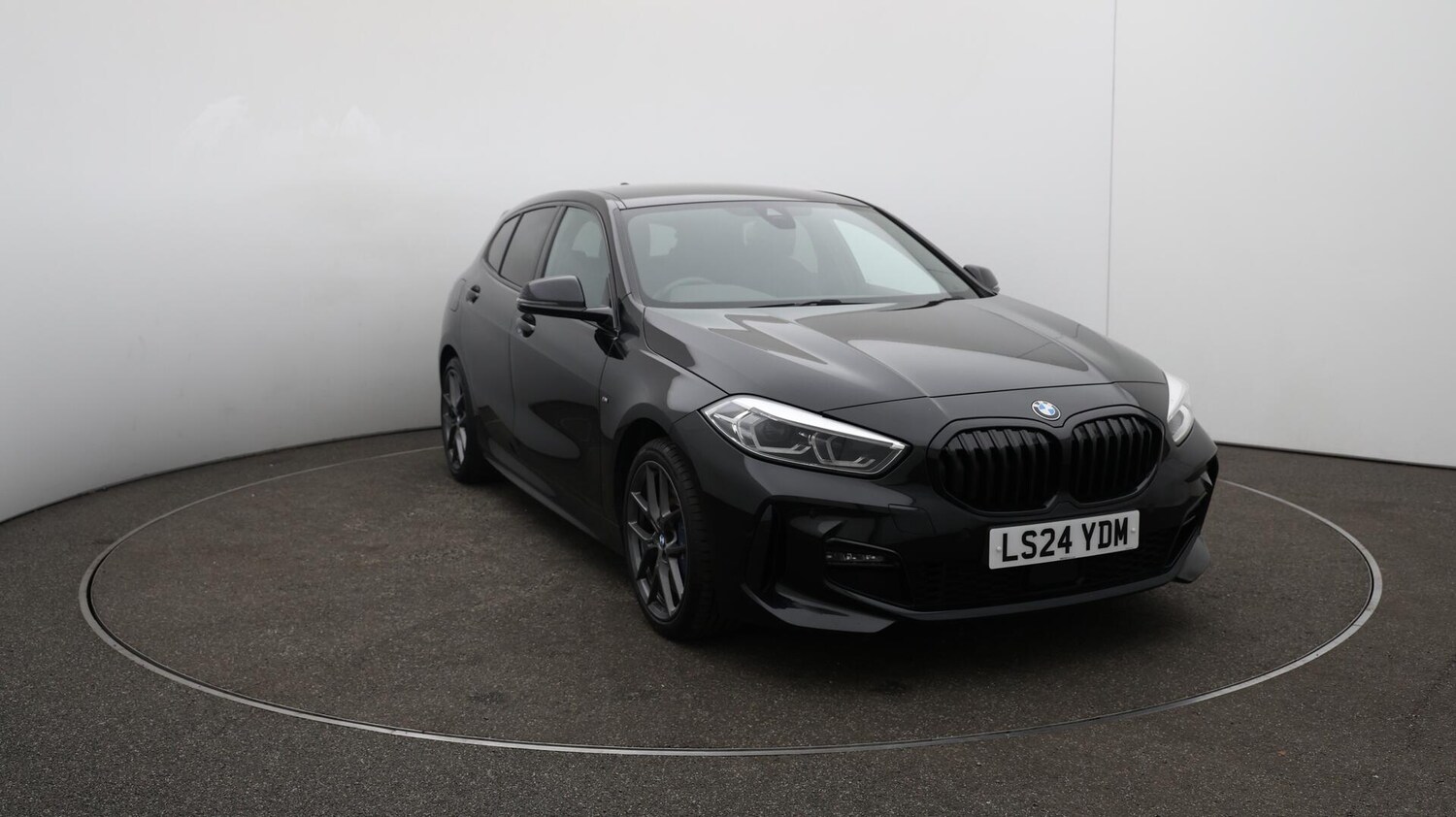 Used BMW 1 Series 2024 for sale - 76528096: Photo 44