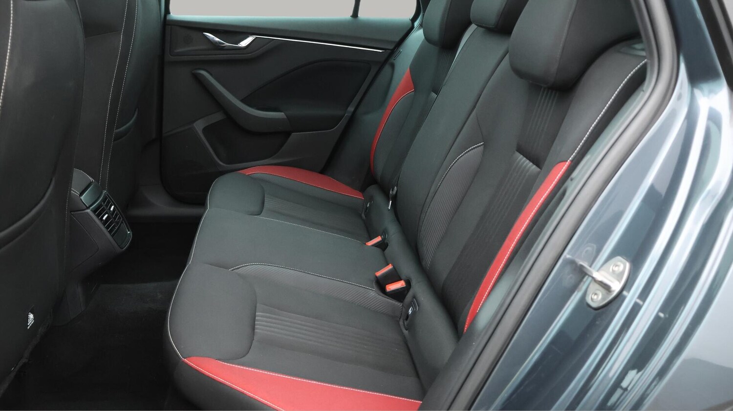 Used Skoda Kamiq 2021 for sale - 76060595: Photo 17