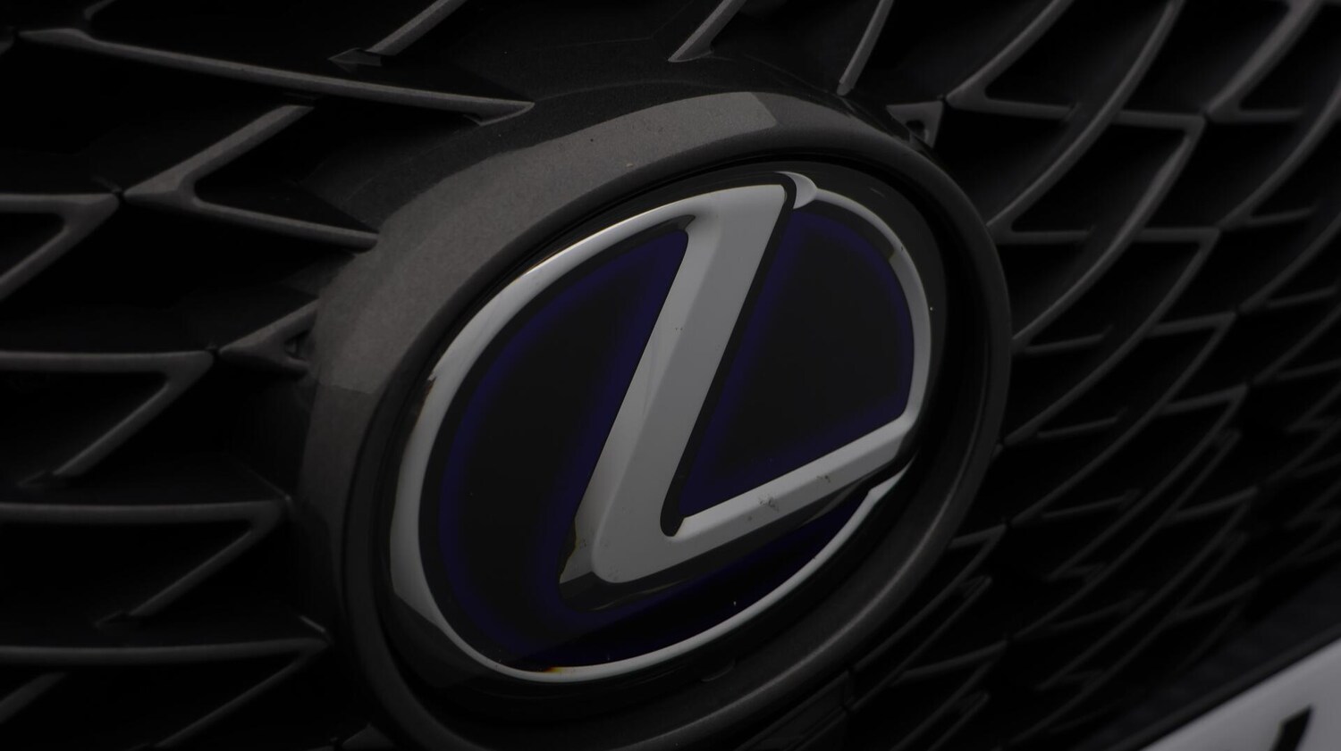 Used Lexus NX 2018 for sale - 76714637: Photo 23