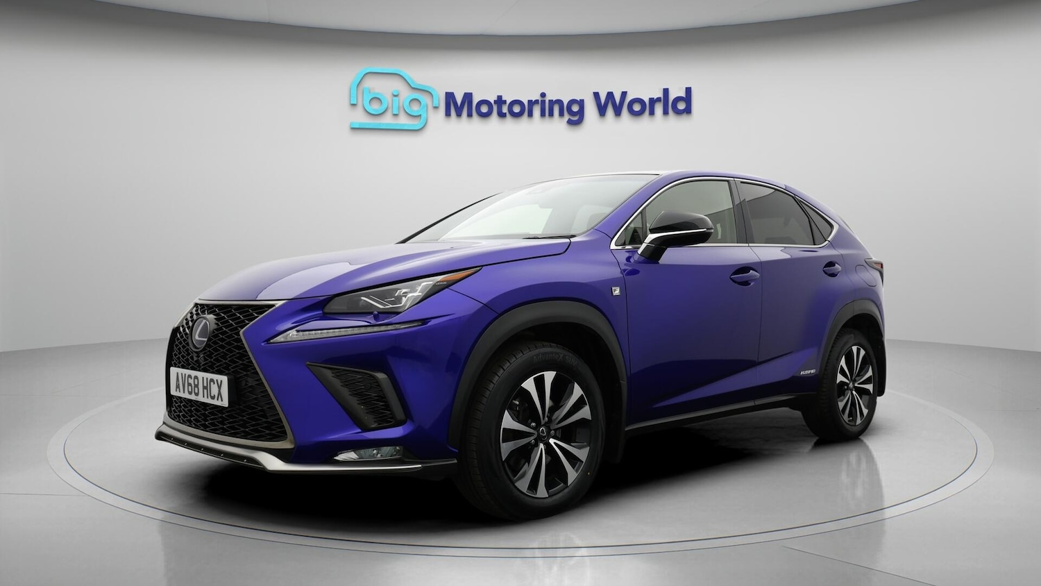 Used Lexus NX 2018 for sale - 76714637: Photo 4