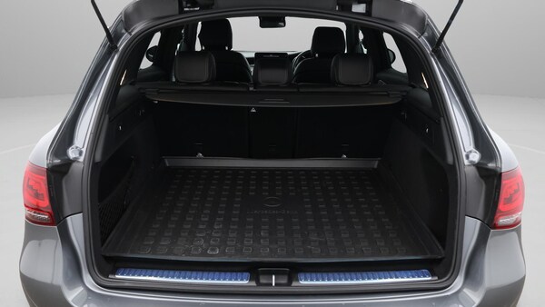 Used Mercedes-Benz GLC 2022 for sale - 76307718: Photo 18