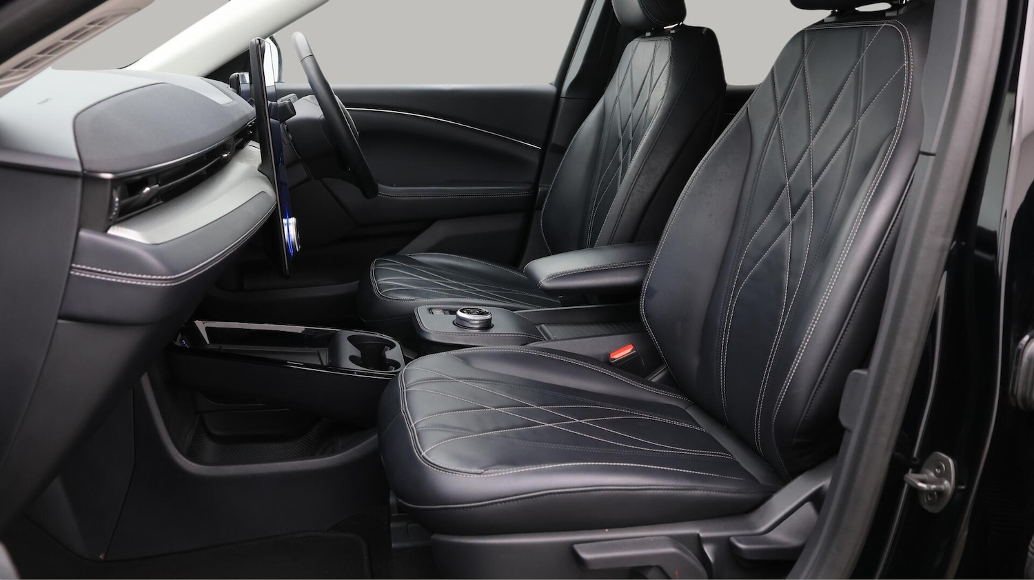 Used Ford Mustang Mach-E 2022 for sale - 76398976: Photo 15