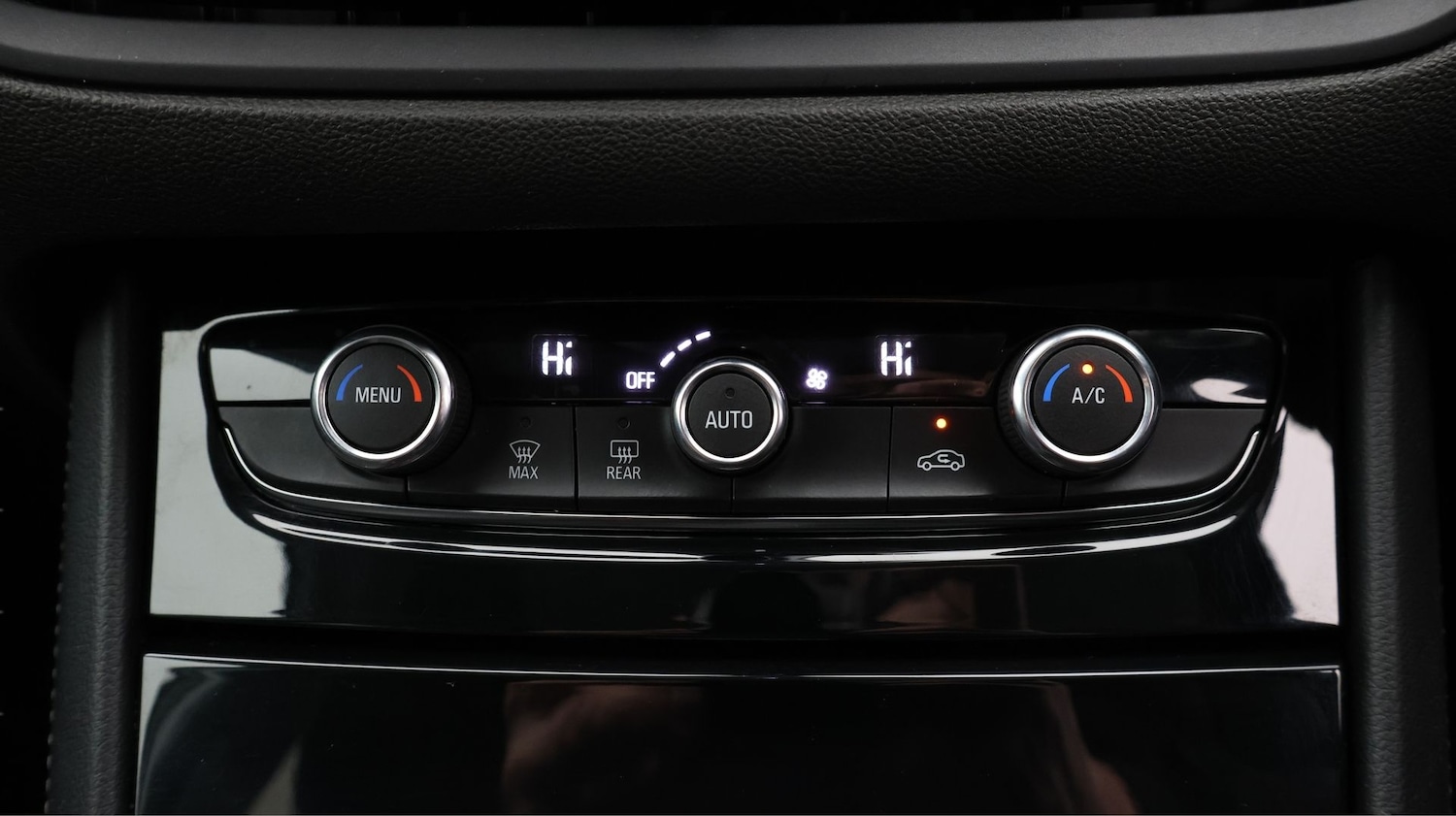 Used Vauxhall Grandland 2022 for sale - 77542567: Photo 12