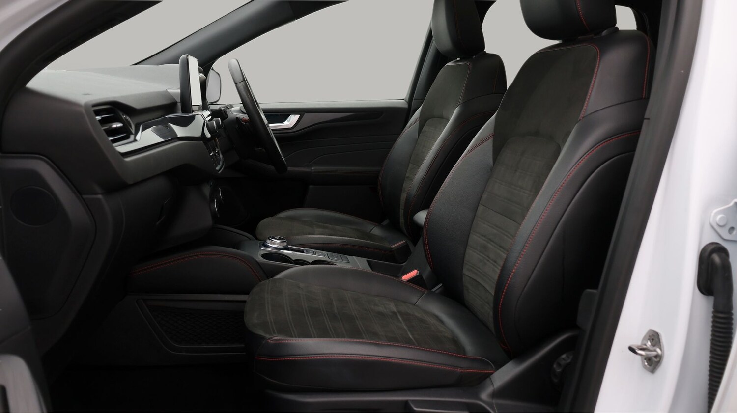 Used Ford Kuga 2022 for sale - 77502474: Photo 14