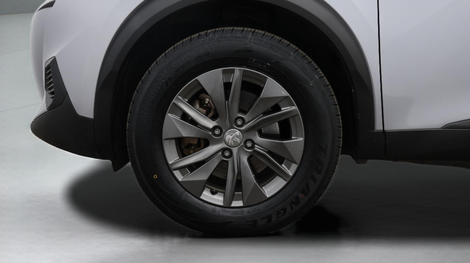 Used Peugeot E-2008 2022 for sale - 76370284: Photo 19