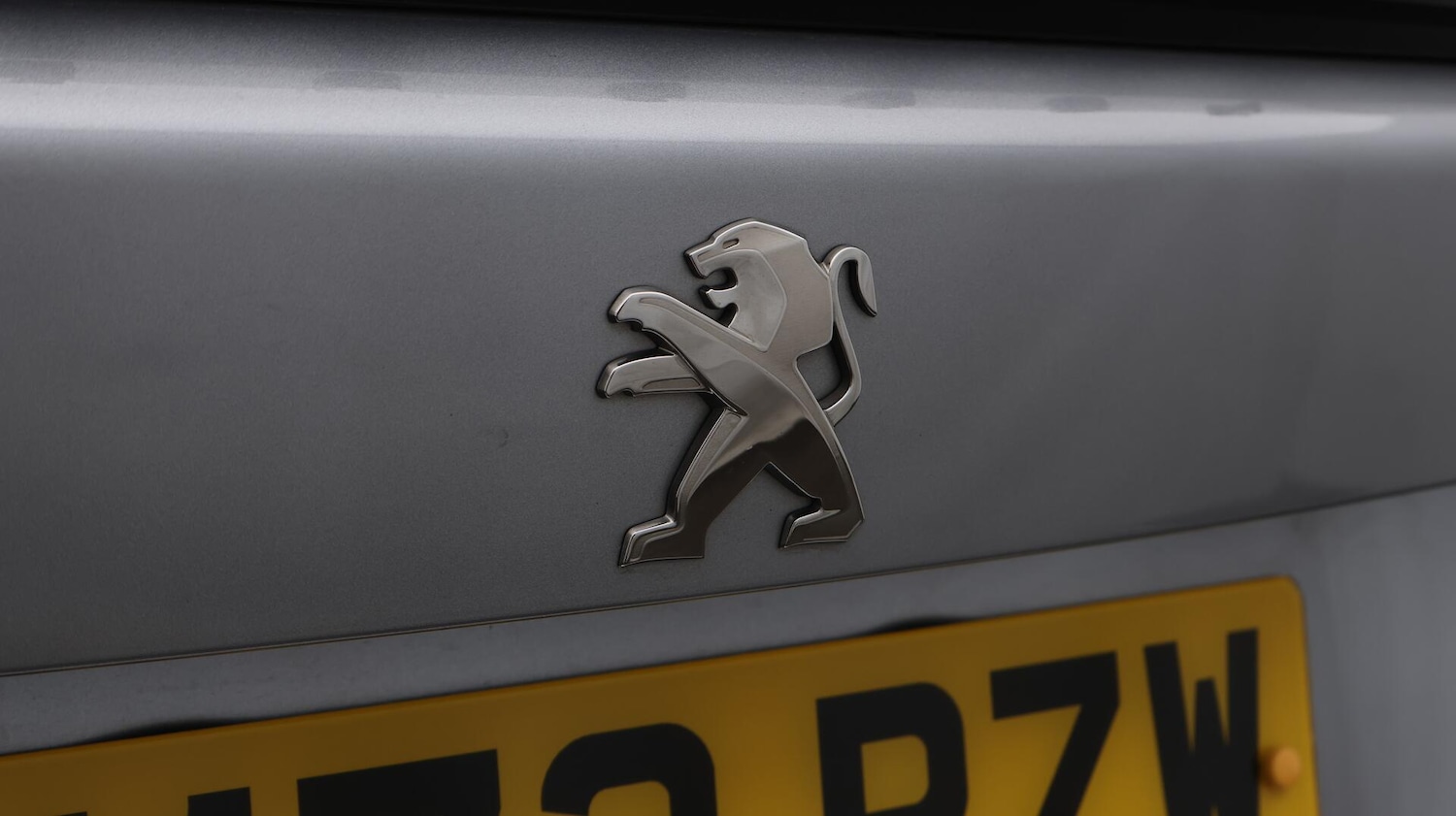 Used Peugeot E-2008 2022 for sale - 76370284: Photo 24