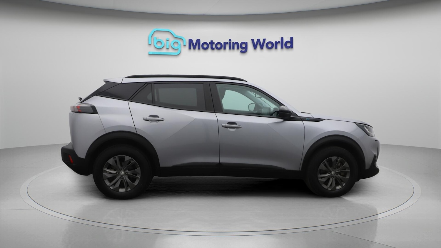 Used Peugeot E-2008 2022 for sale - 76370284: Photo 9