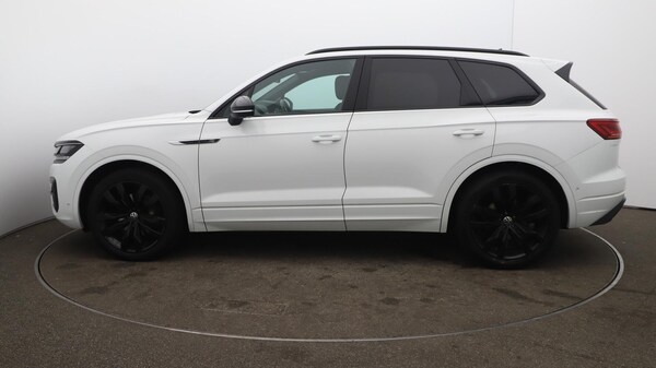 Used Volkswagen Touareg 2022 for sale - 76152664: Photo 46