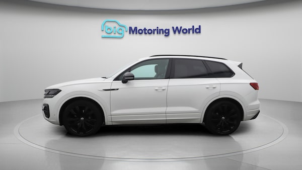 Used Volkswagen Touareg 2022 for sale - 76152664: Photo 4