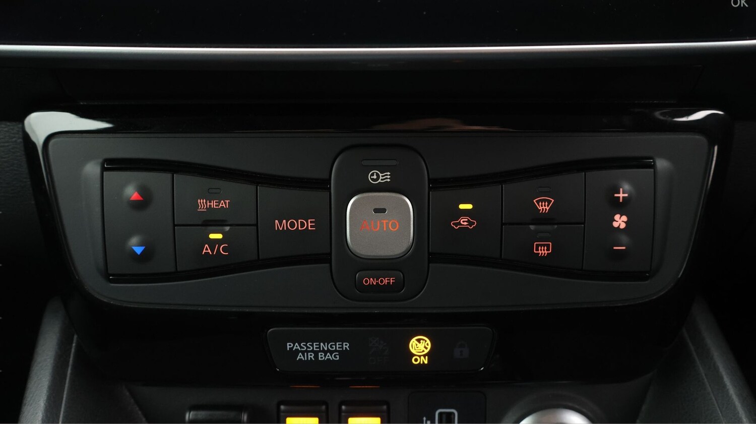 Used Nissan Leaf for sale - 77750216: Photo 12