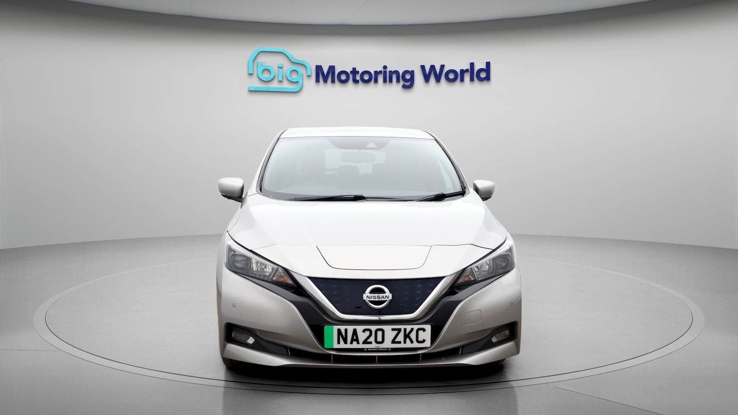 Used Nissan Leaf for sale - 77750216: Photo 2