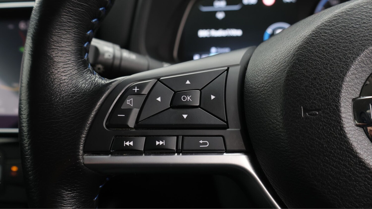 Used Nissan Leaf for sale - 77750216: Photo 24