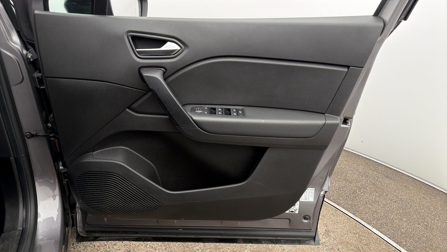 Used Renault Captur 2023 for sale - 78083868: Photo 14