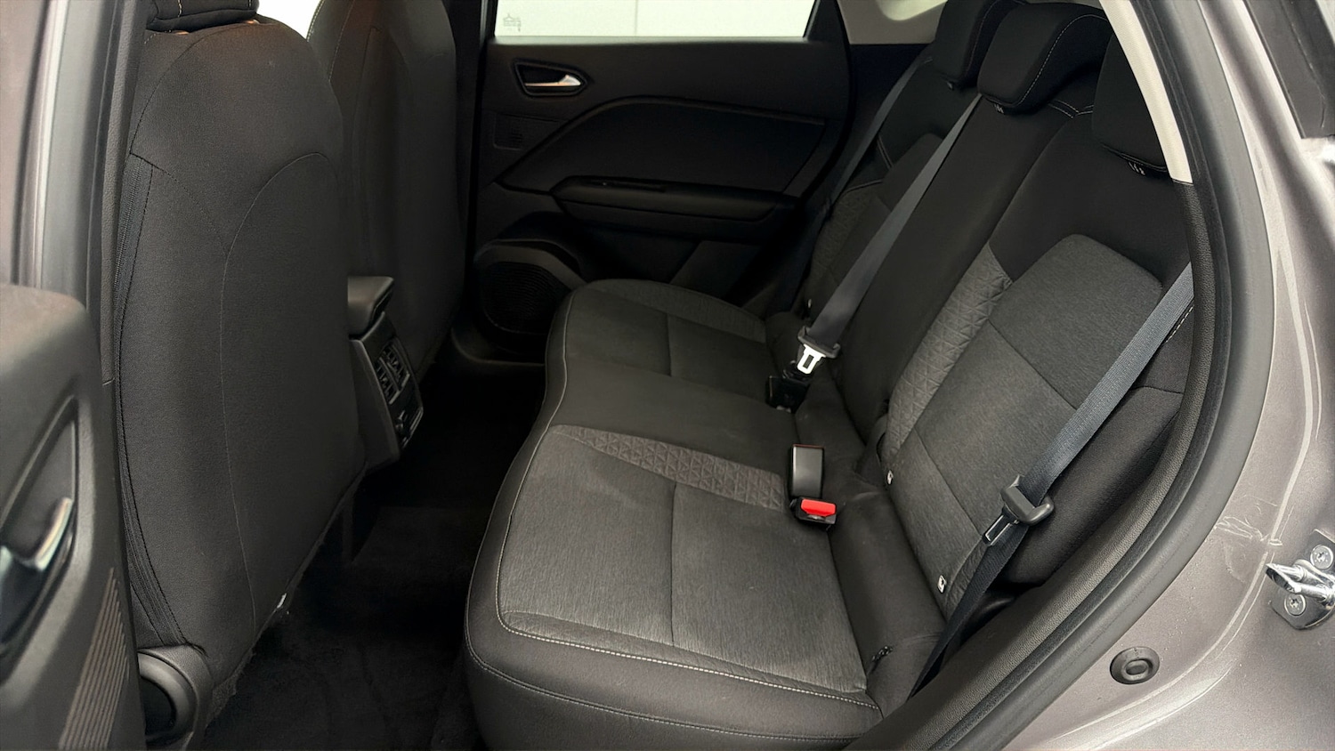 Used Renault Captur 2023 for sale - 78083868: Photo 15