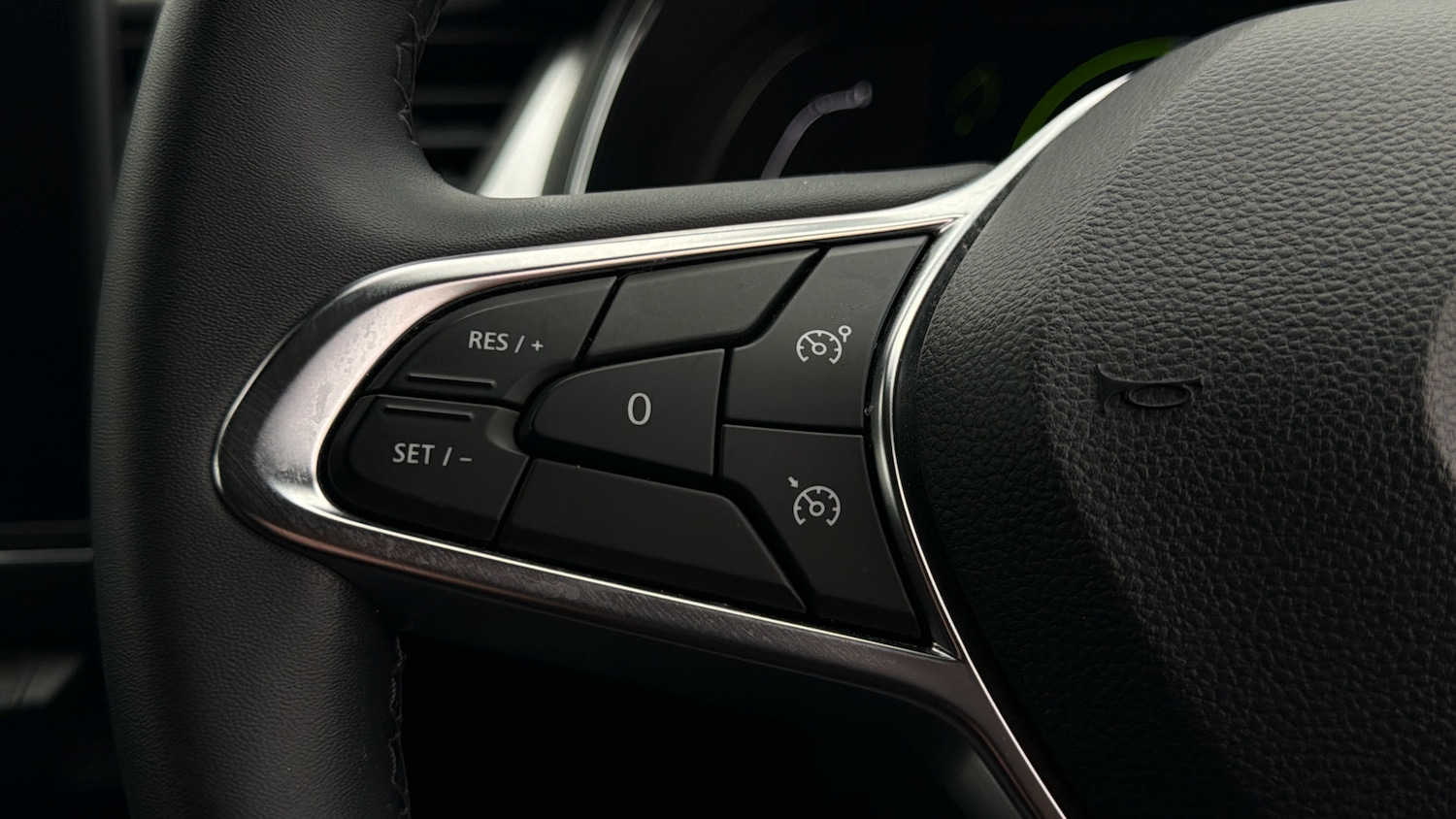 Used Renault Captur 2023 for sale - 78083868: Photo 23