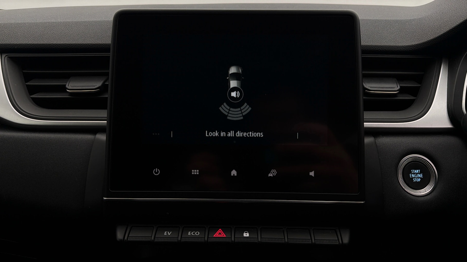 Used Renault Captur 2023 for sale - 78083868: Photo 27