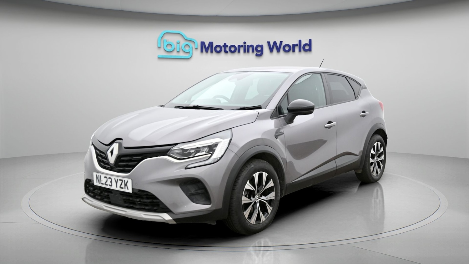 Used Renault Captur 2023 for sale - 78083868: Photo 3