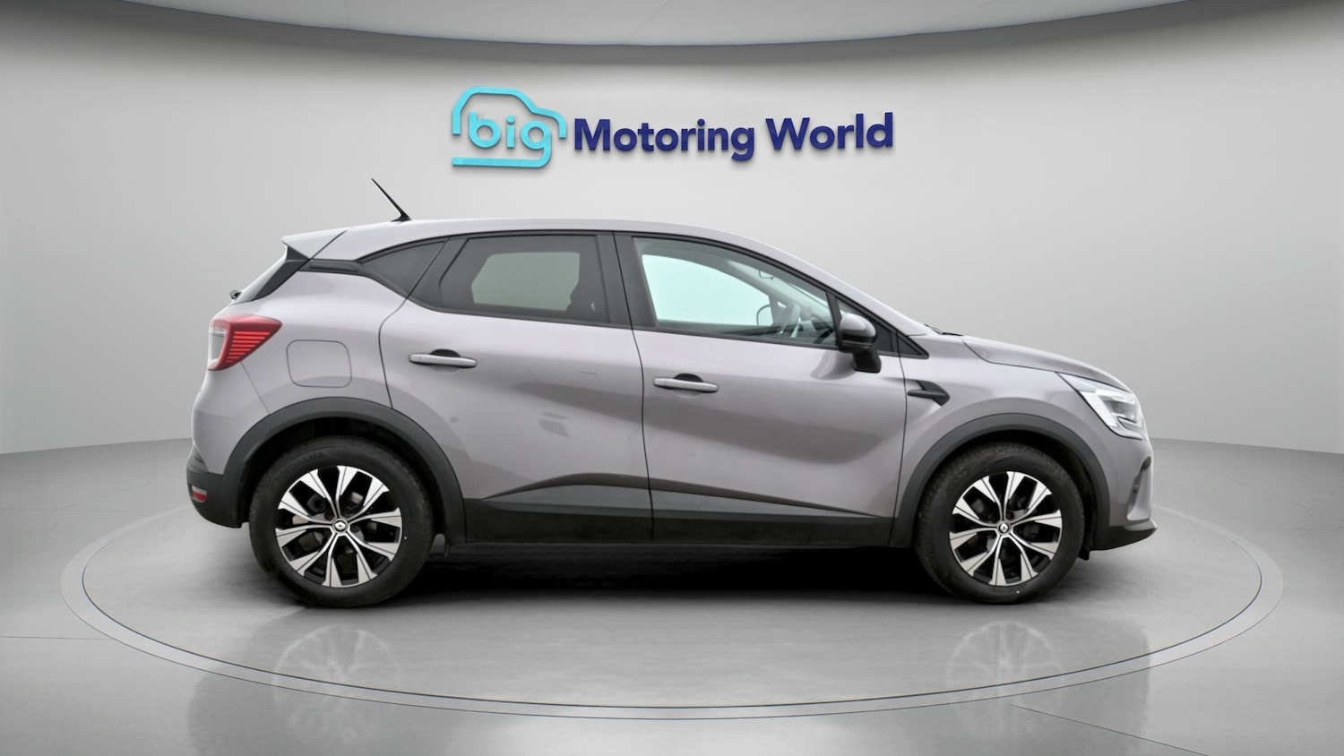 Used Renault Captur 2023 for sale - 78083868: Photo 8