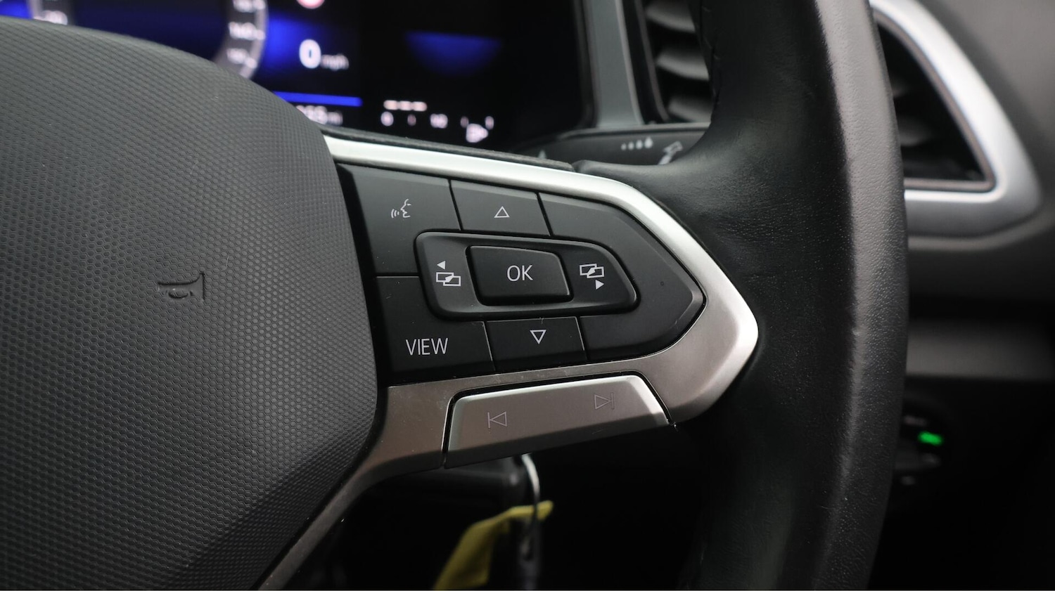 Used Volkswagen T-Roc 2022 for sale - 76485694: Photo 23