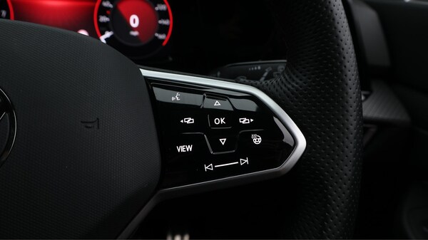 Used Volkswagen Golf 2023 for sale - 75695988: Photo 27