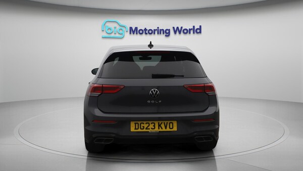 Used Volkswagen Golf 2023 for sale - 75695988: Photo 7