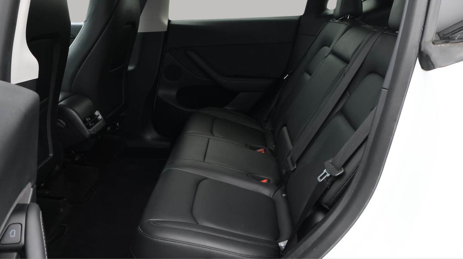 Used Tesla Model Y 2022 for sale - 76282954: Photo 17