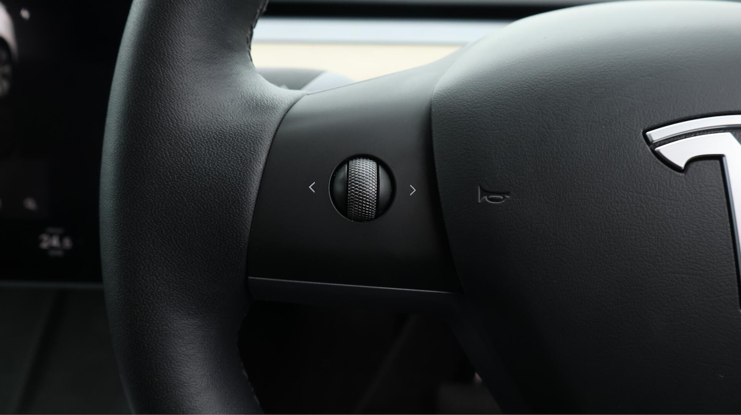 Used Tesla Model Y 2022 for sale - 76282954: Photo 26