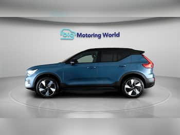 Used Volvo XC40 2024 for sale - 79852689: Photo