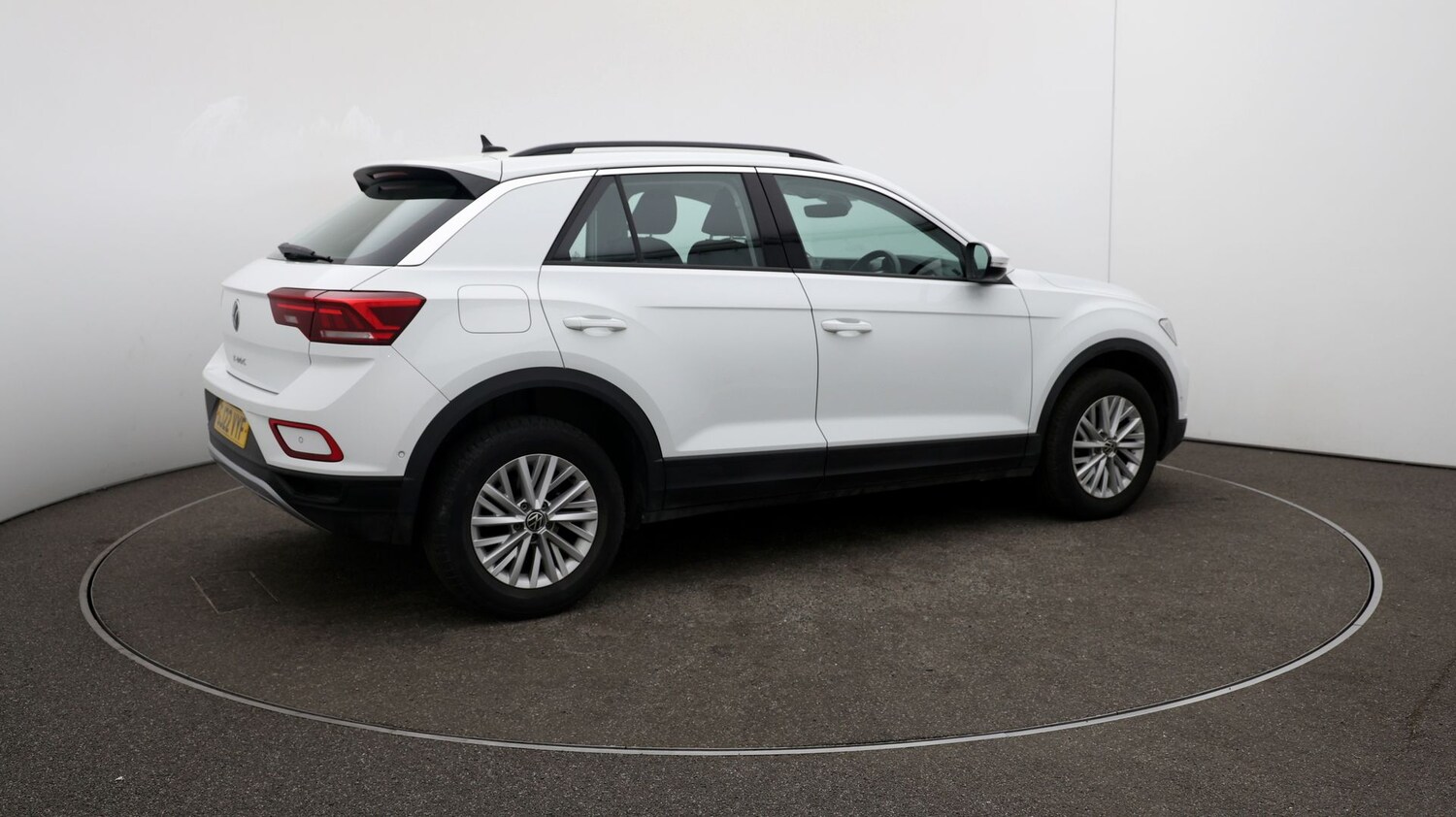 Used Volkswagen T-Roc for sale - 76810938: Photo 44