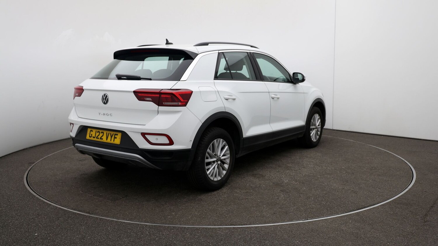 Used Volkswagen T-Roc for sale - 76810938: Photo 46