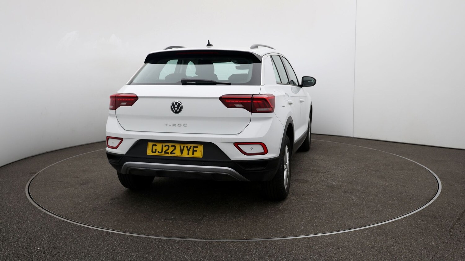 Used Volkswagen T-Roc for sale - 76810938: Photo 48