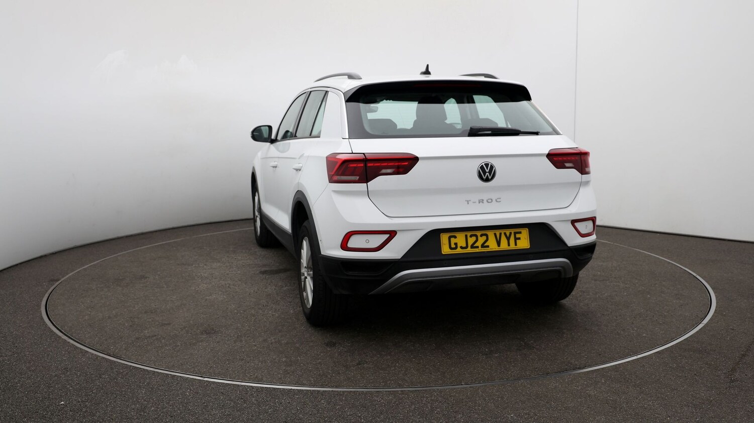 Used Volkswagen T-Roc for sale - 76810938: Photo 52