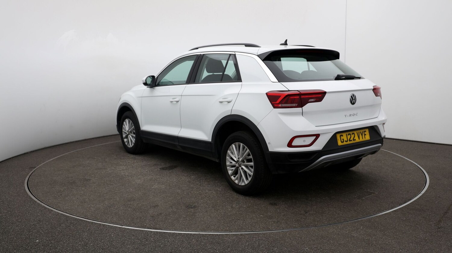 Used Volkswagen T-Roc for sale - 76810938: Photo 54