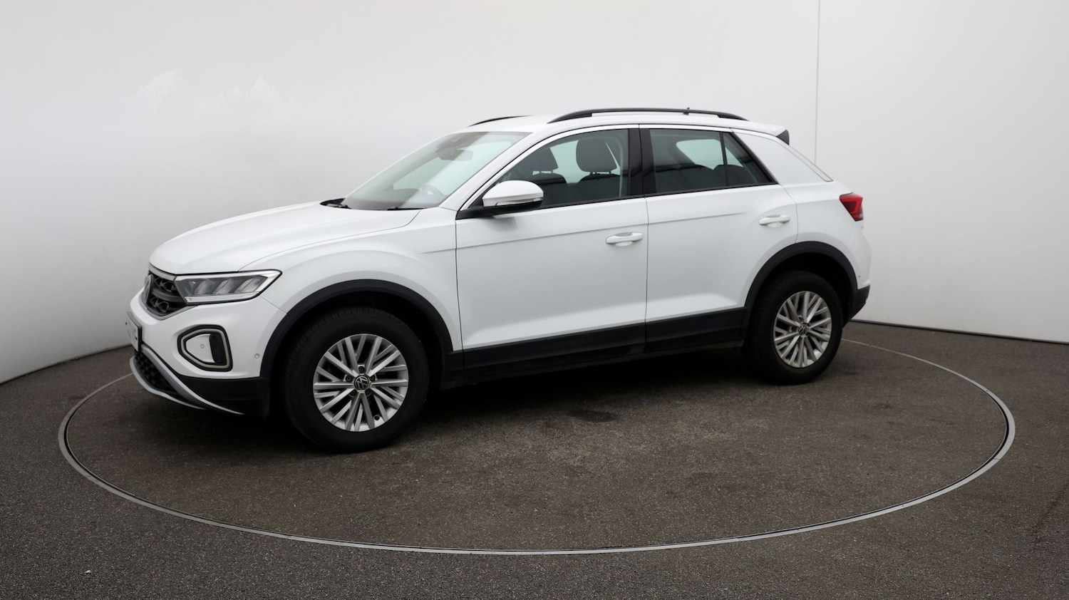 Used Volkswagen T-Roc for sale - 76810938: Photo 59
