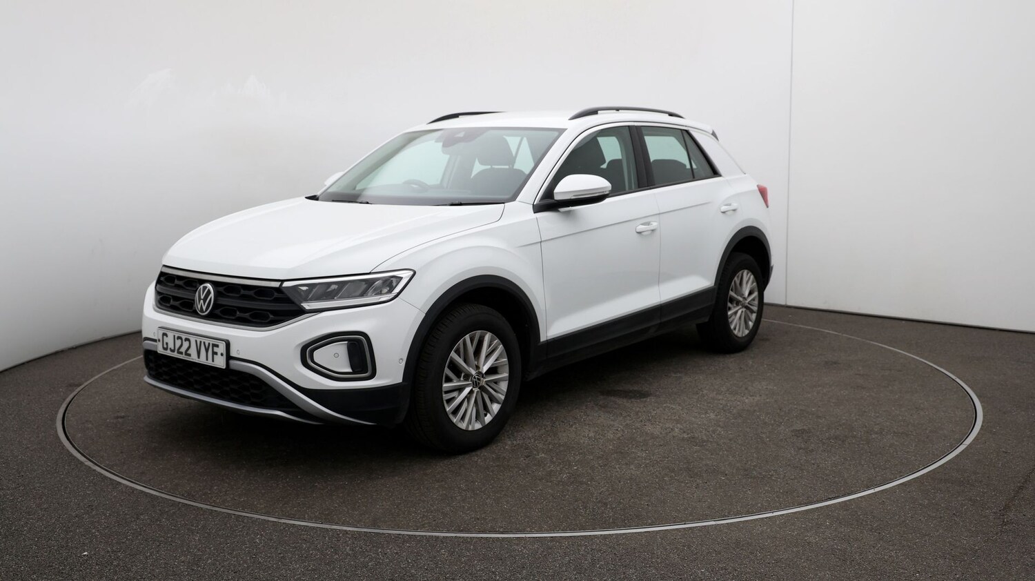 Used Volkswagen T-Roc for sale - 76810938: Photo 61