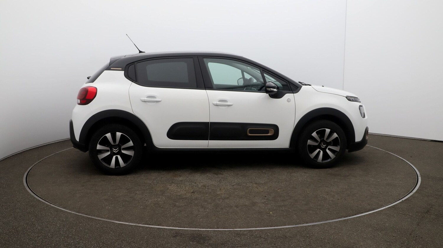 Used Citroen C3 for sale - 76810436: Photo 42