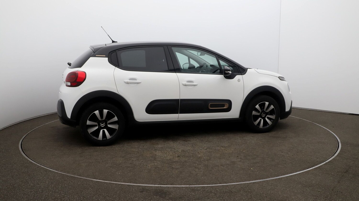 Used Citroen C3 for sale - 76810436: Photo 43