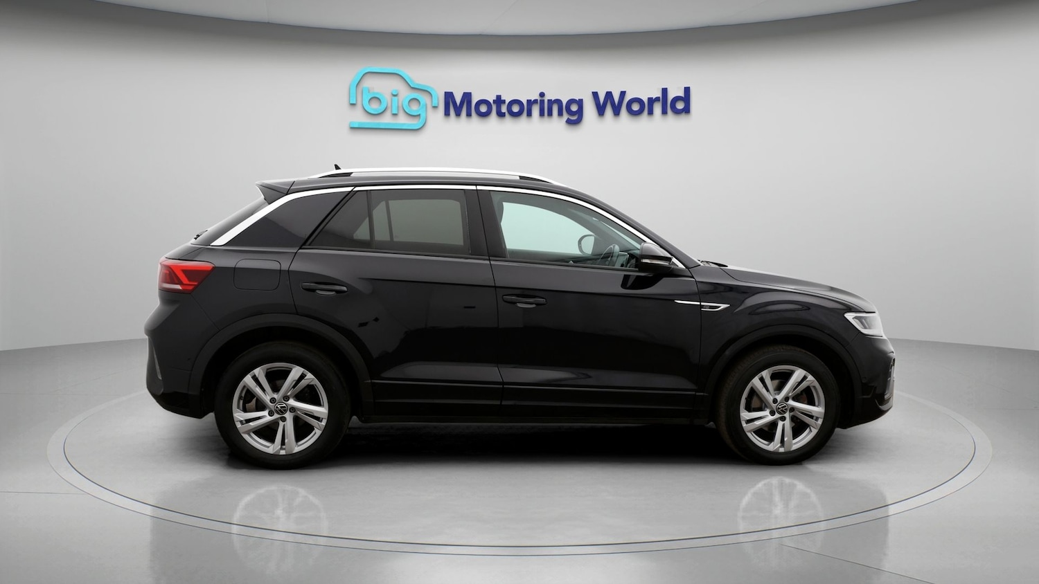 Used Volkswagen T-Roc 2022 for sale - 77622279: Photo 8