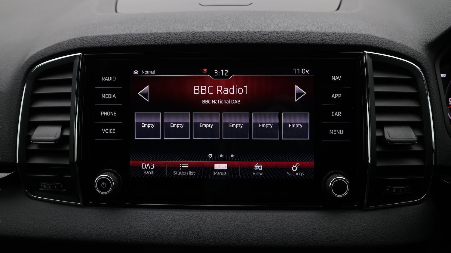 Used Skoda Karoq 2020 for sale - 77541801: Photo 11