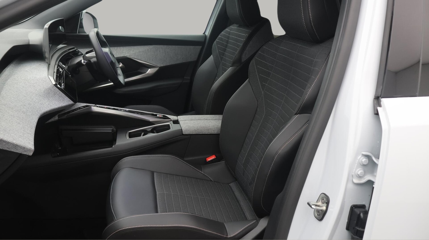 Used Peugeot 3008 2024 for sale - 76371663: Photo 15