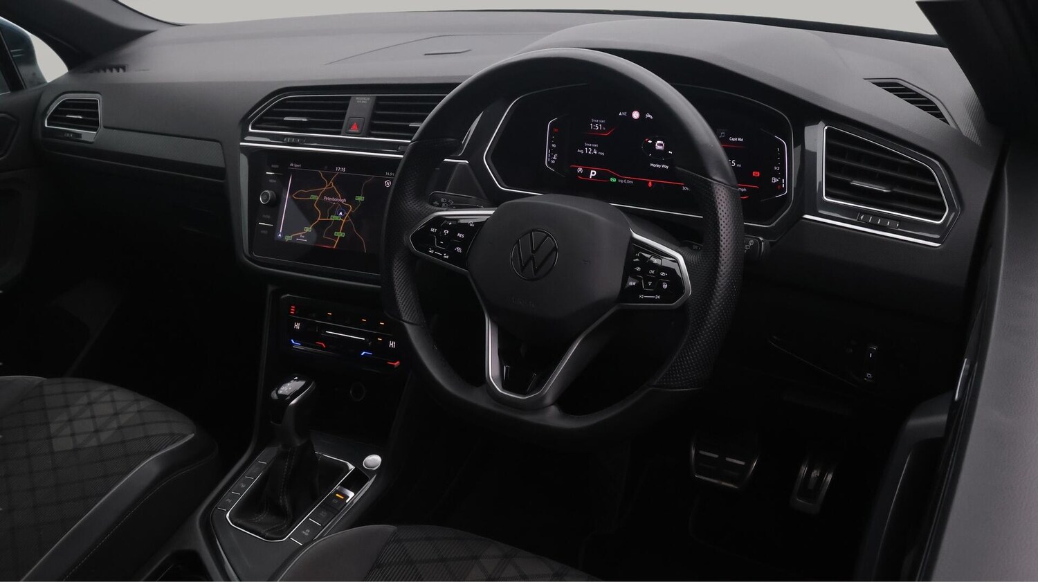 Used Volkswagen Tiguan 2020 for sale - 76735120: Photo 10